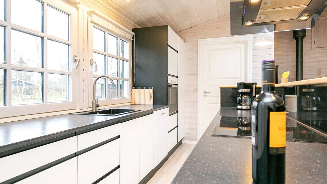 Photo of Kitchen in Hou
