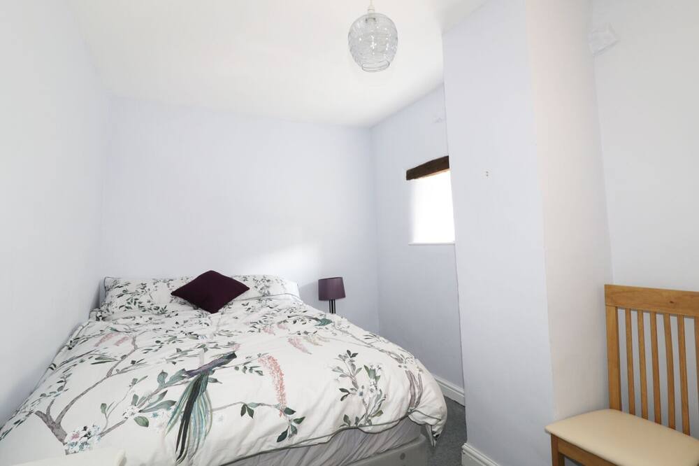 Photo of Bedroom in Milburn