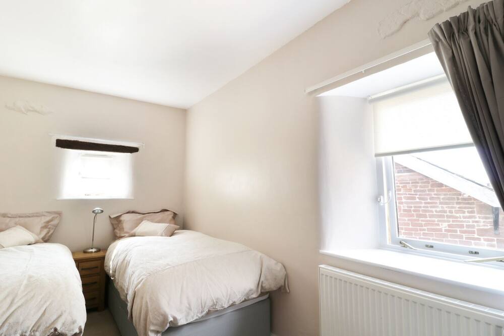 Photo of Bedroom in Milburn