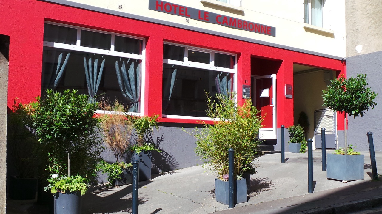 Photo of Outdoor in Graslin - Commerce