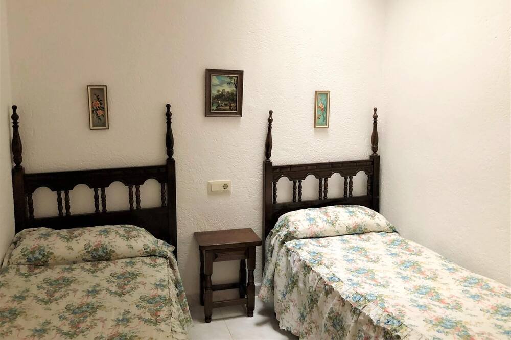 Photo of Bedroom in Llanca