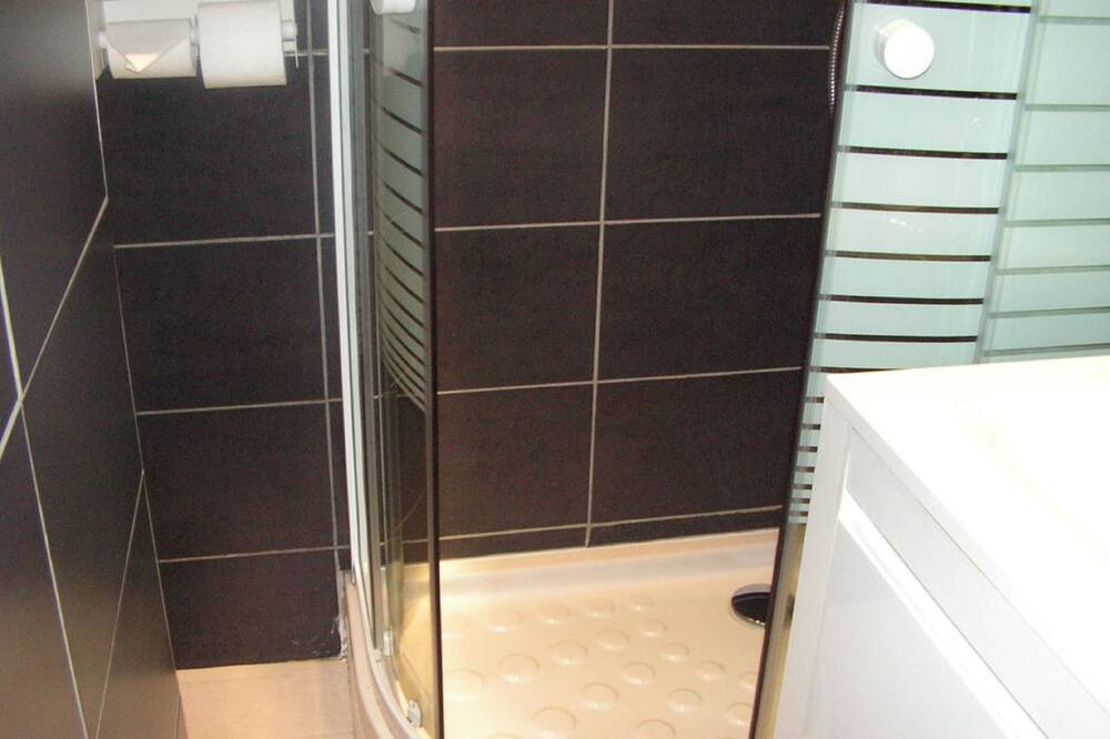 Photo of Bathroom in Cassis