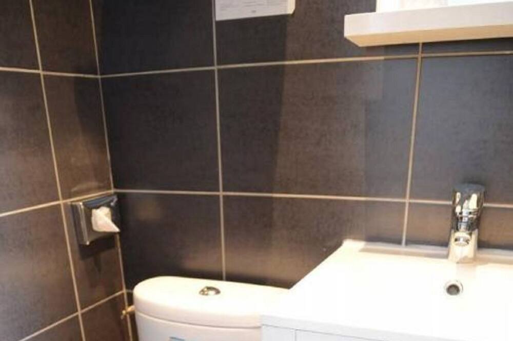 Photo of Bathroom in Cassis