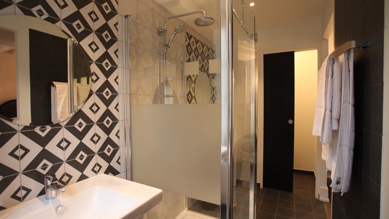 Photo of Bathroom in Charolles