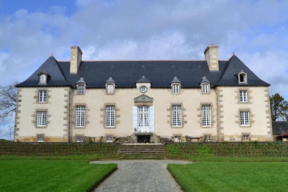 Photo of Outdoor in Dol-de-Bretagne