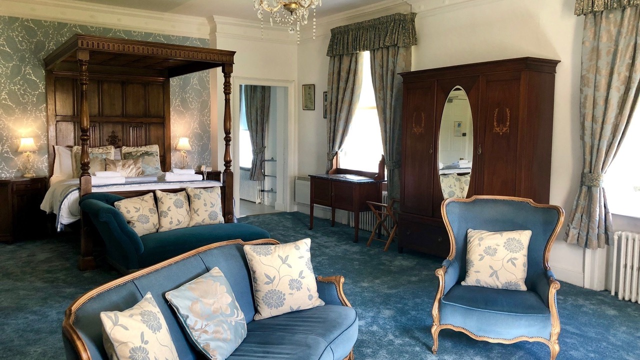 Photo of Others in Cottingham