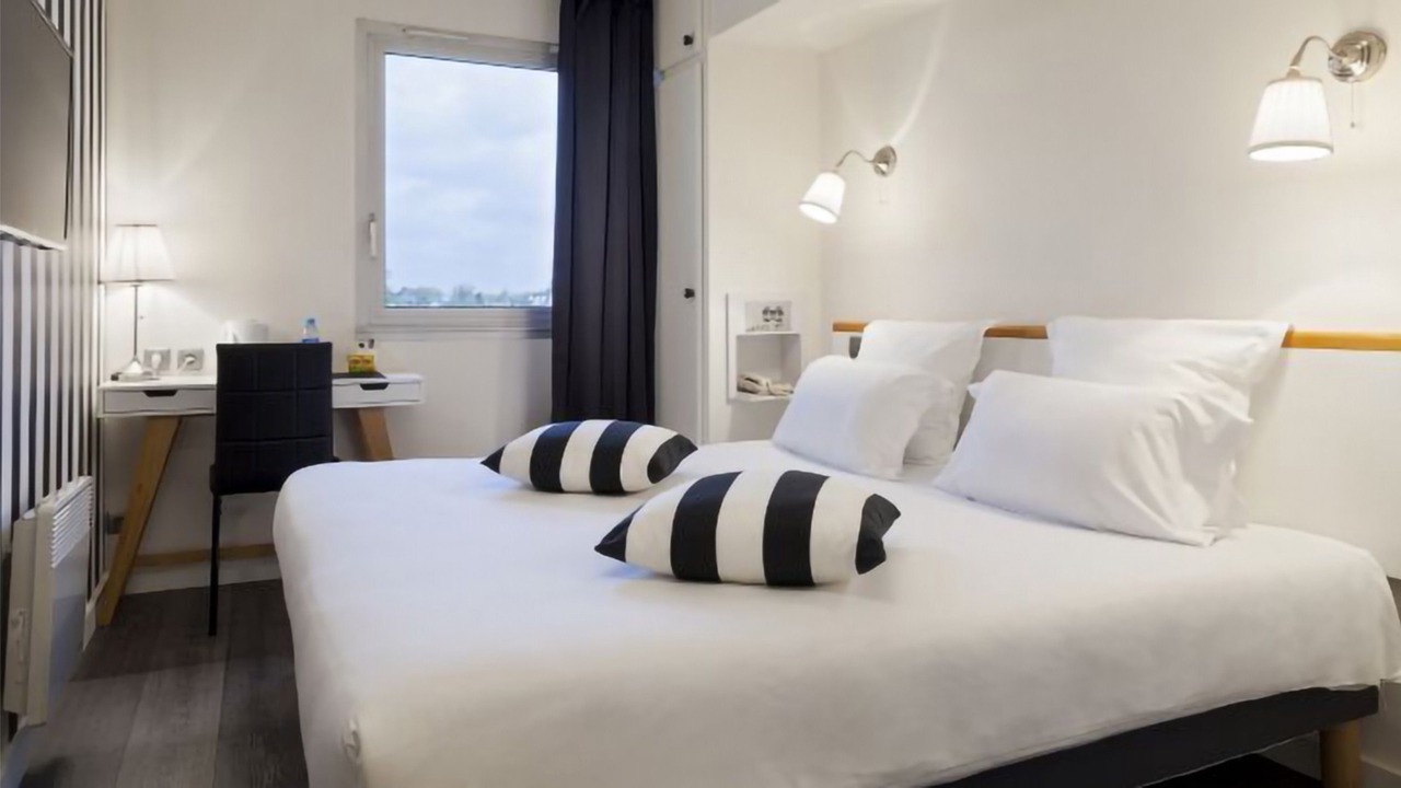 Photo of Bedroom in Rosporden