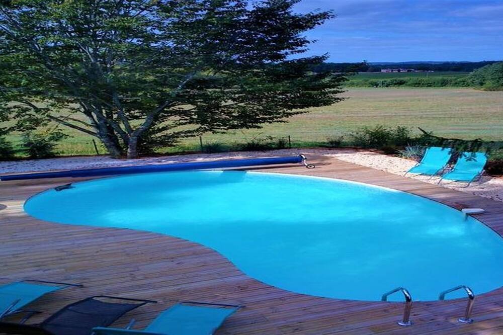 Photo of Outdoor in Sauveterre-la-Lemance