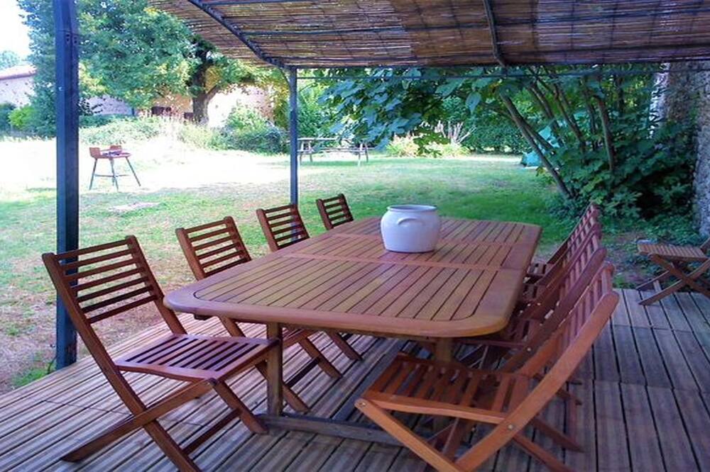 Photo of Patio Balcony in Sauveterre-la-Lemance