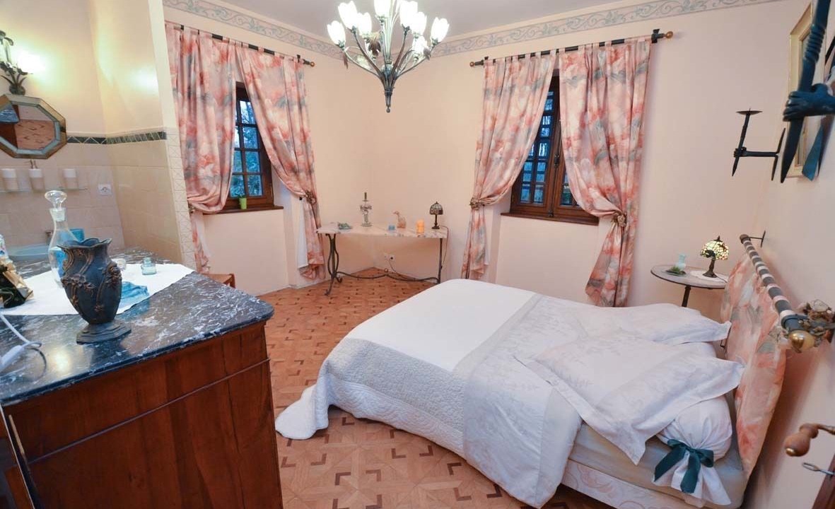 Photo of Bedroom in Pleugueneuc
