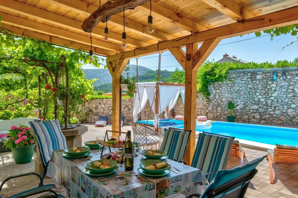 Photo of Outdoor in Drivenik