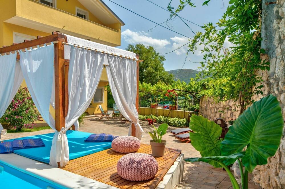 Photo of Outdoor in Drivenik