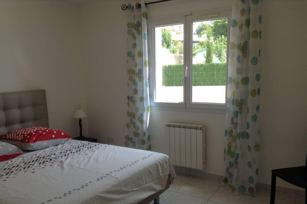 Photo of Bedroom in Neffies