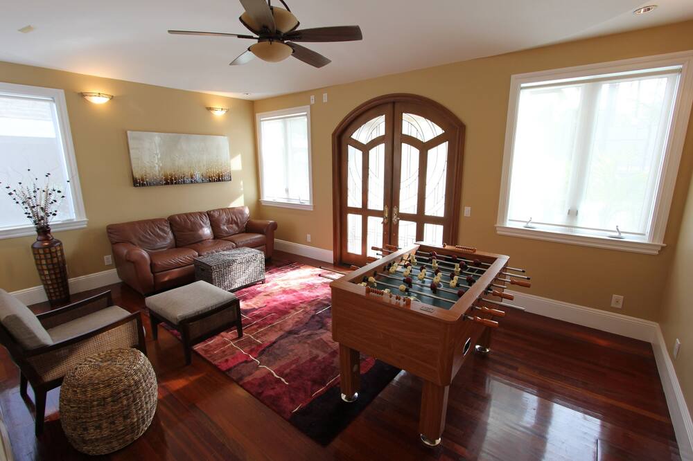 Photo of Bedroom in Redondo Beach