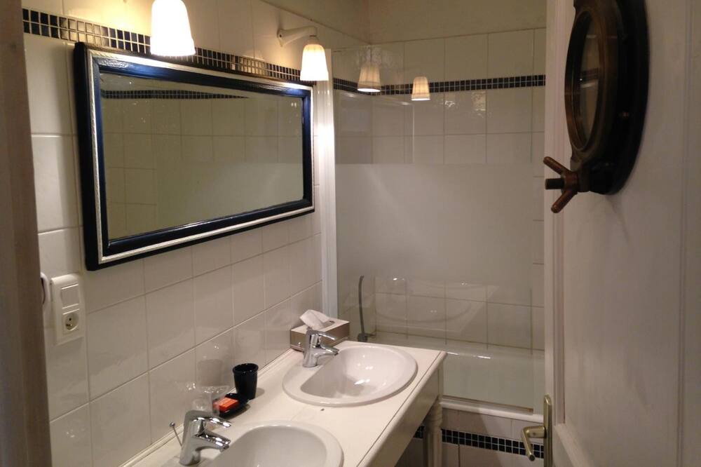 Photo of Bathroom in Leubringhen