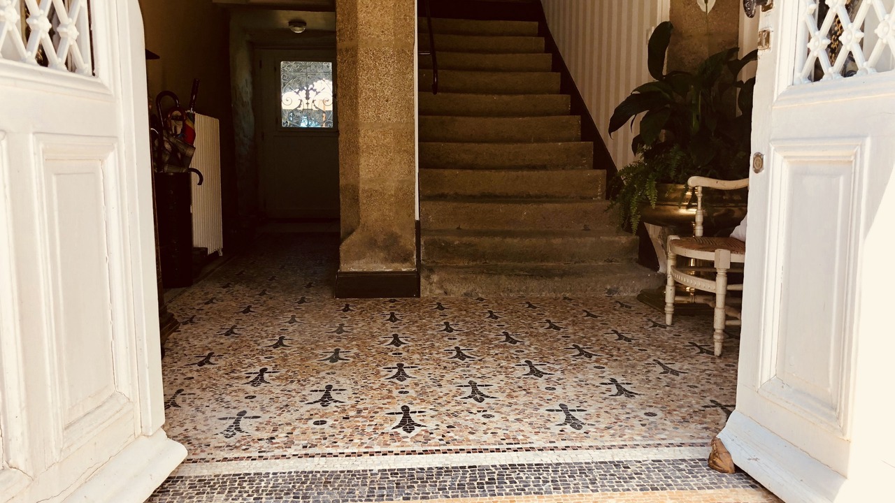 Photo of Others in Saint-Leger-des-Pres