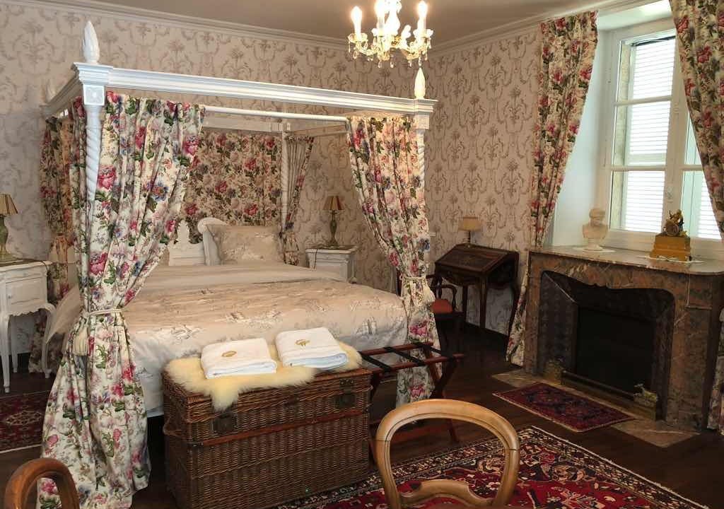 Photo of Bedroom in Saint-Leger-des-Pres