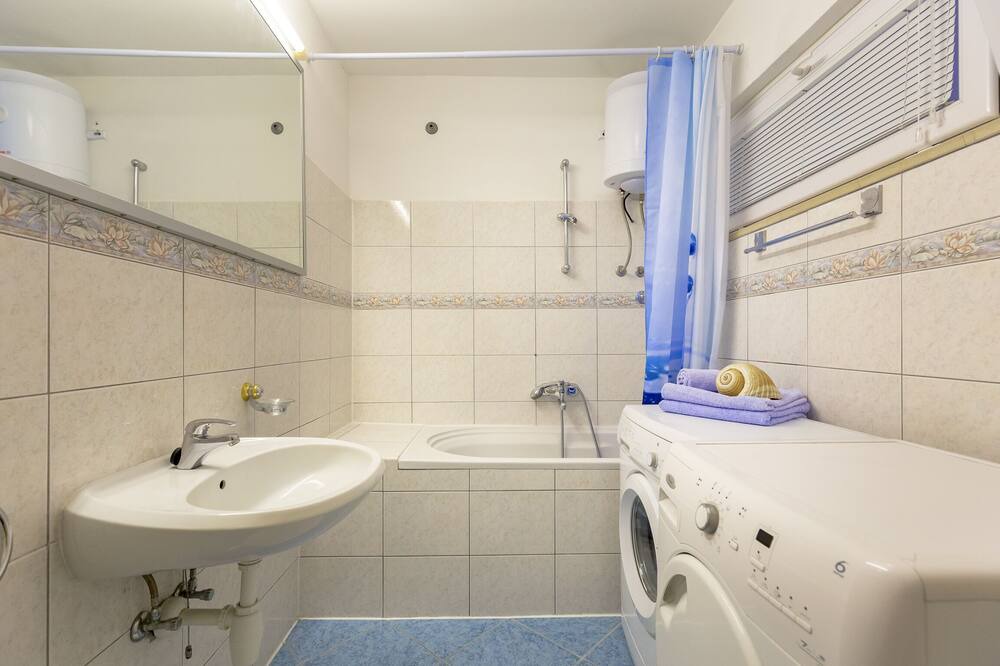 Photo of Bathroom in Lapad