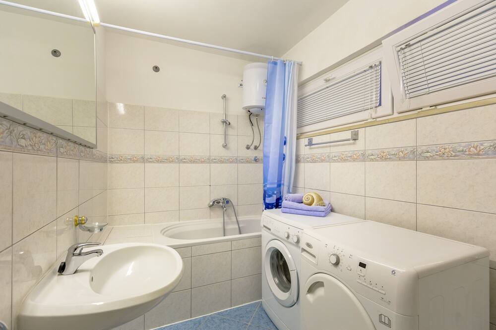 Photo of Bathroom in Lapad