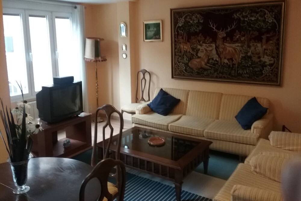 Photo of Livingroom in Romareda
