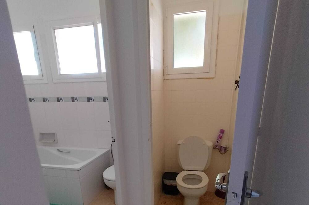 Photo of Bathroom in Alcanar