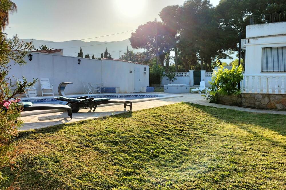 Photo of Outdoor in Alcanar