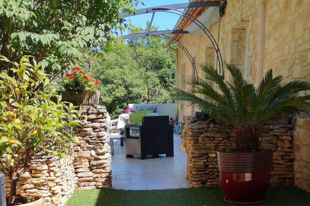 Photo of Outdoor in Saint-Andre-d'Olerargues