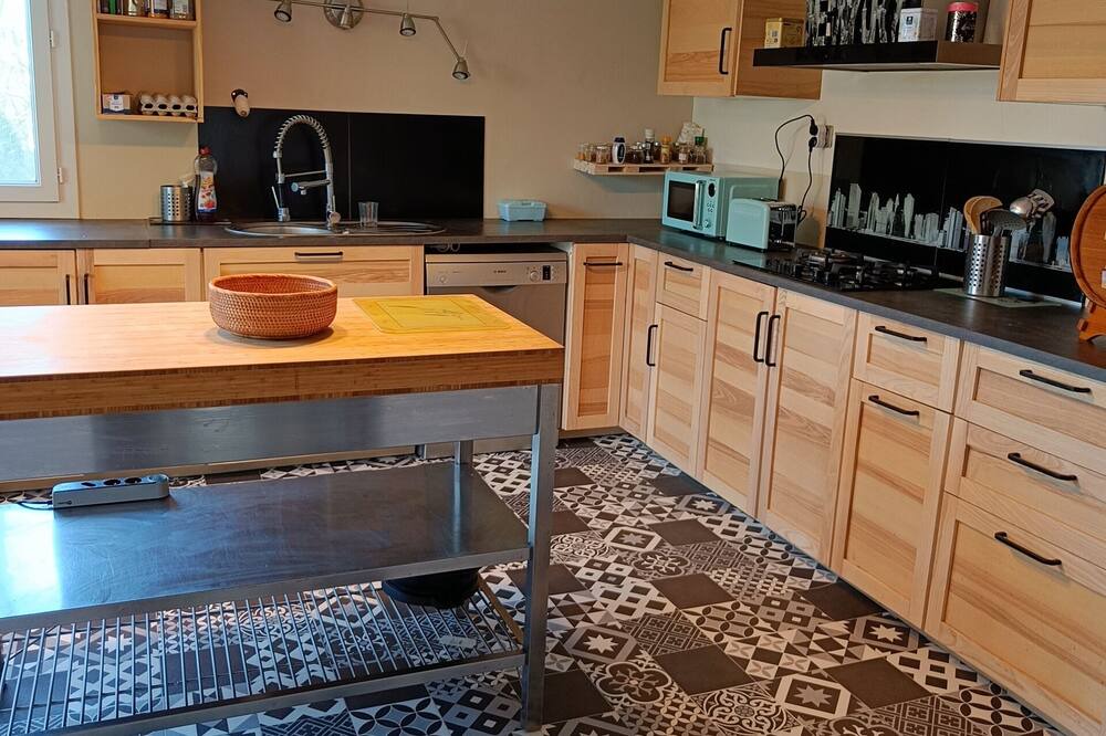 Photo of Kitchen in Saint-Andre-d'Olerargues