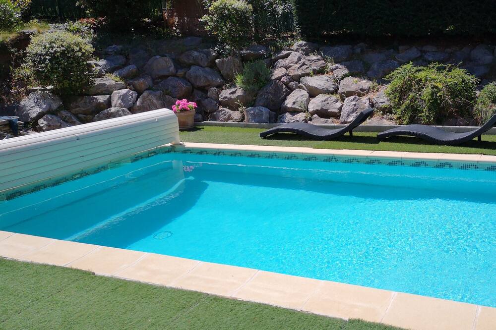 Photo of Outdoor in Saint-Andre-d'Olerargues
