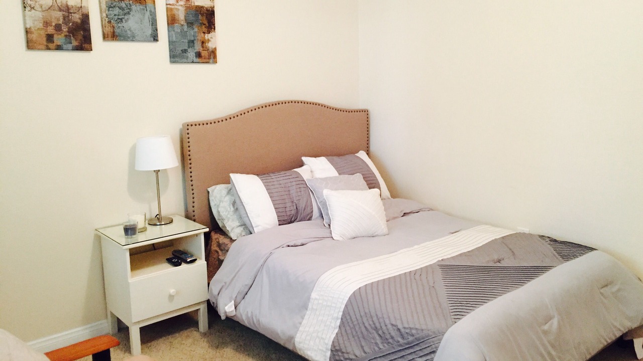 Photo of Bedroom in Waterfront