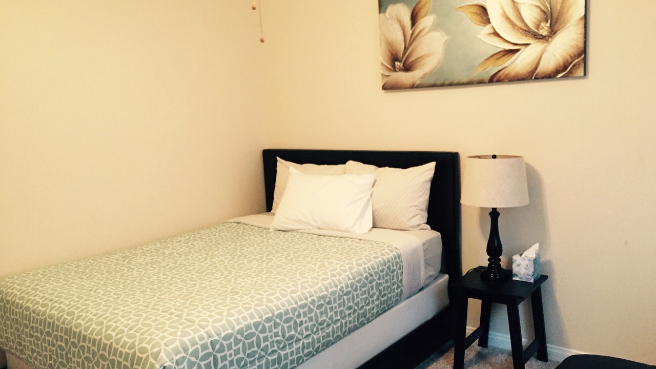 Photo of Bedroom in Waterfront