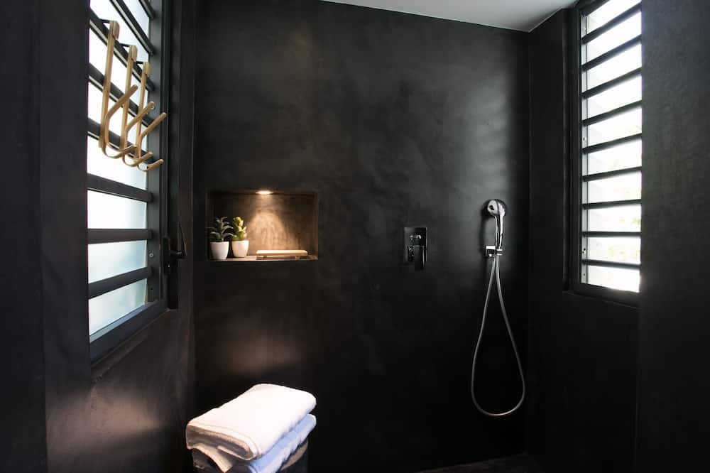 Photo of Bathroom in Cul de Sac