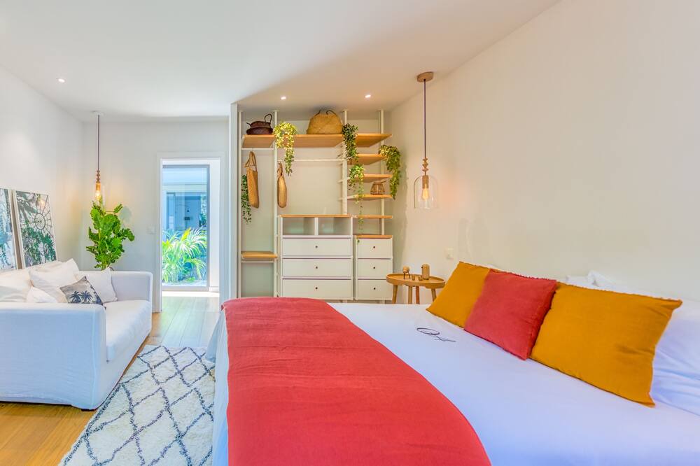 Photo of Bedroom in Cul de Sac