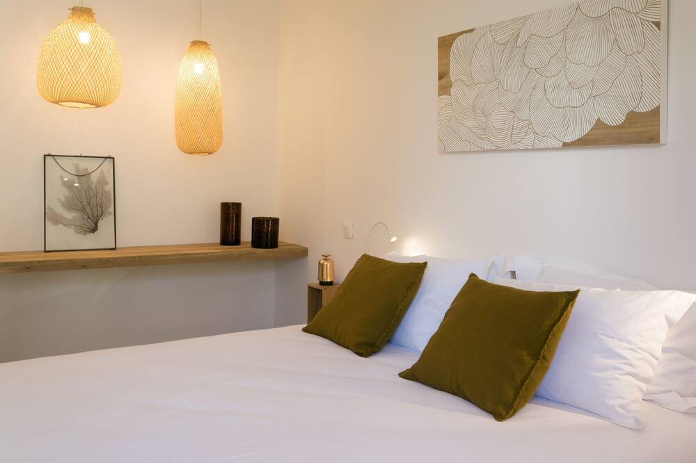 Photo of Bedroom in Cul de Sac