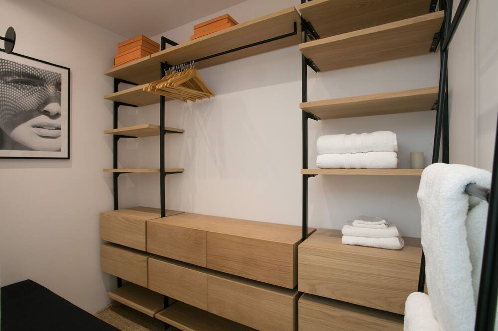 Photo of Bedroom in Cul de Sac