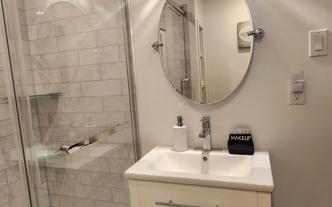 Photo of Bathroom in Port Franks