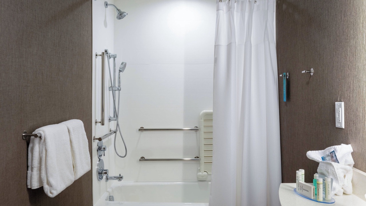 Photo of Bathroom in Ringgold