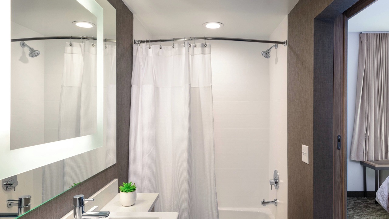 Photo of Bathroom in Ringgold