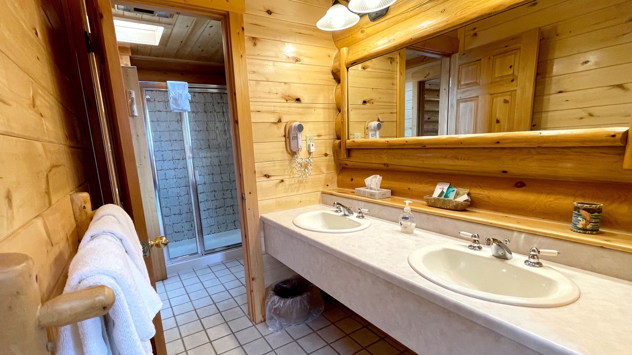 Photo of Bathroom in Red Lodge