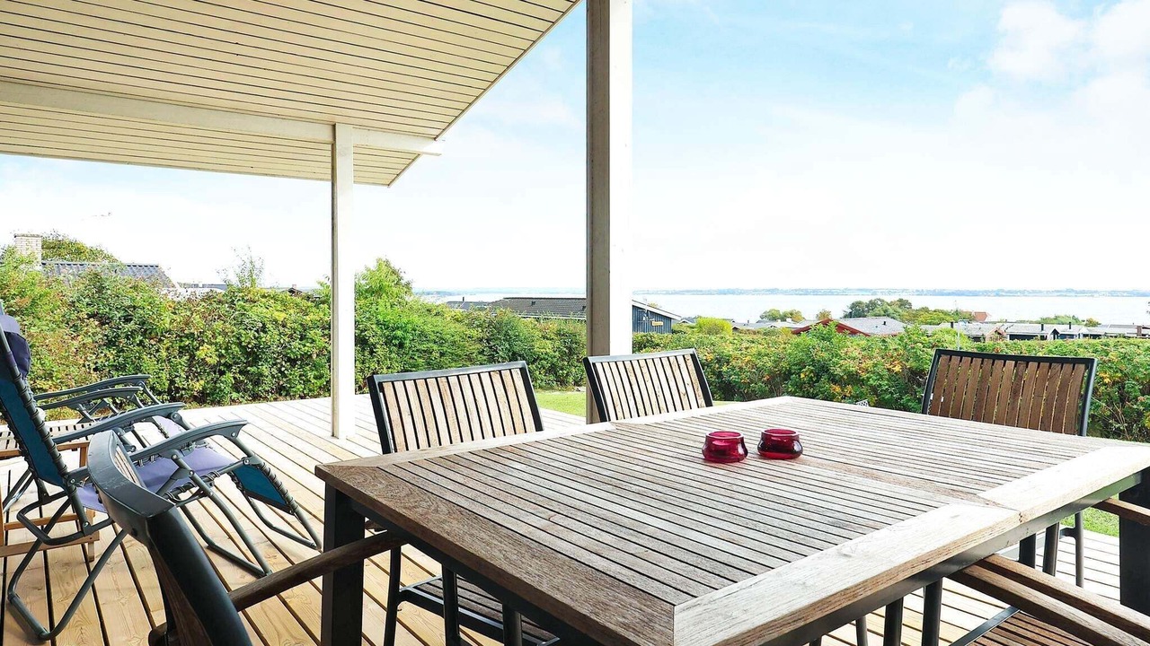 Photo of Outdoor in Helnæs By