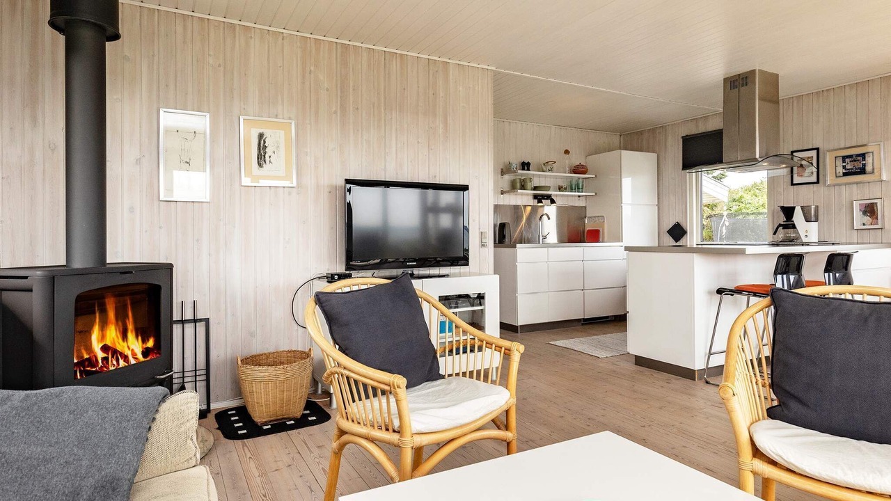Photo of Others in Helnæs By