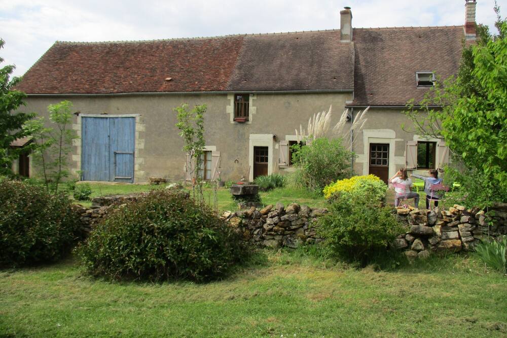 Photo of Outdoor in Lurcy-le-Bourg