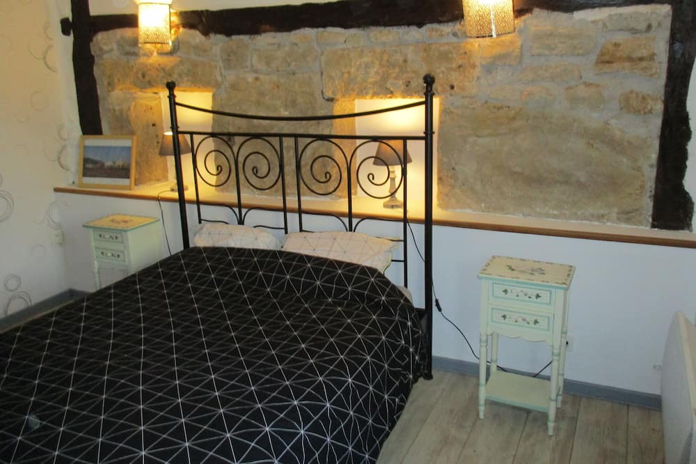Photo of Bedroom in Lurcy-le-Bourg