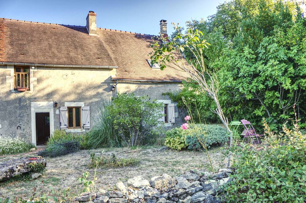 Photo of Outdoor in Lurcy-le-Bourg