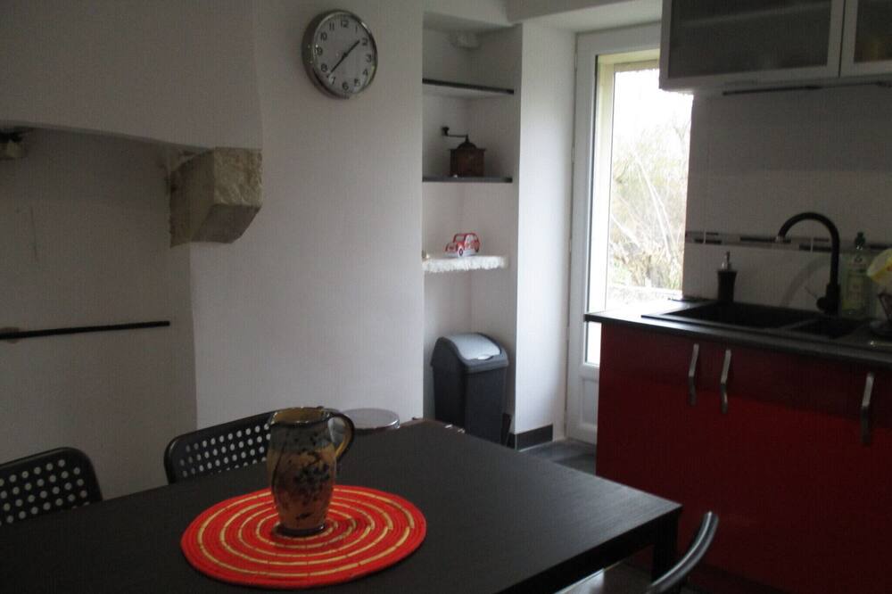 Photo of Kitchen in Lurcy-le-Bourg
