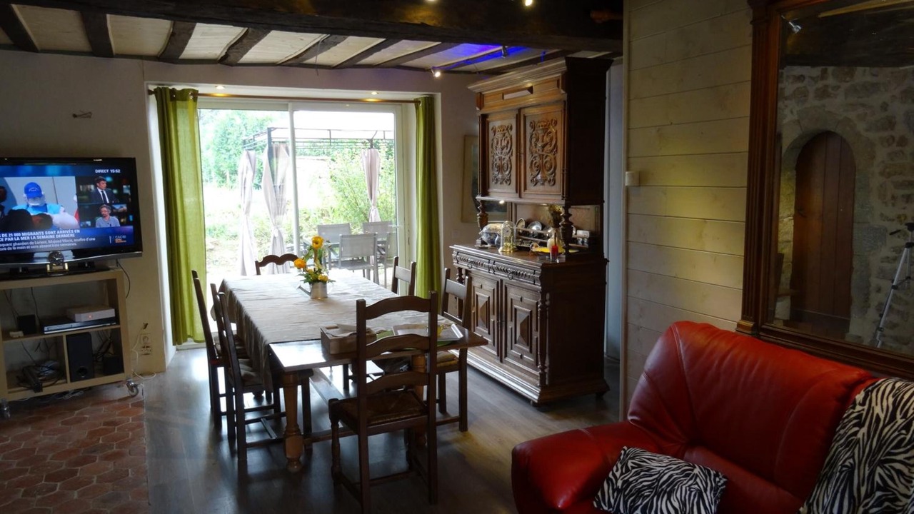 Photo of Others in Maconge