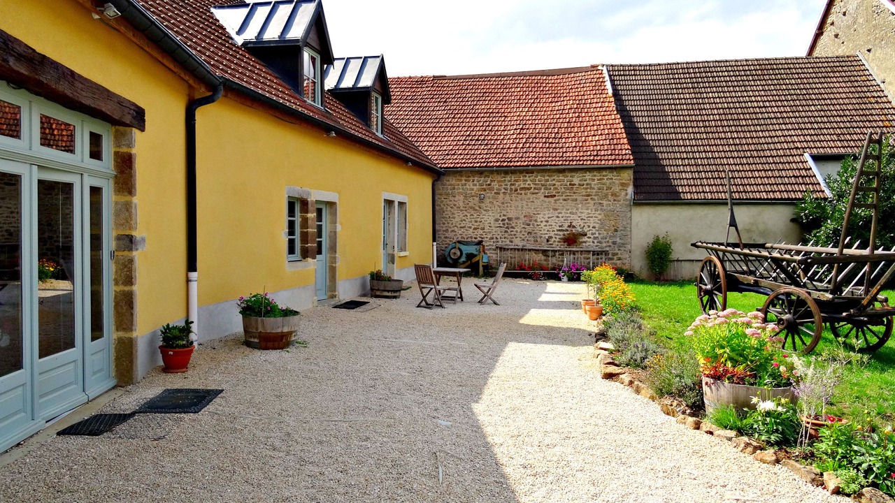 Photo of Outdoor in Maconge