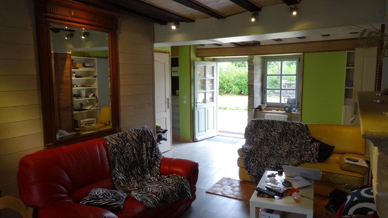 Photo of Others in Maconge