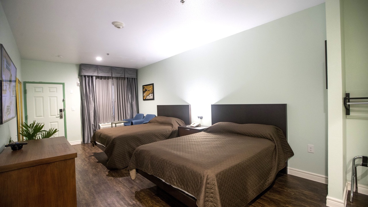 Photo of Bedroom in Clodine