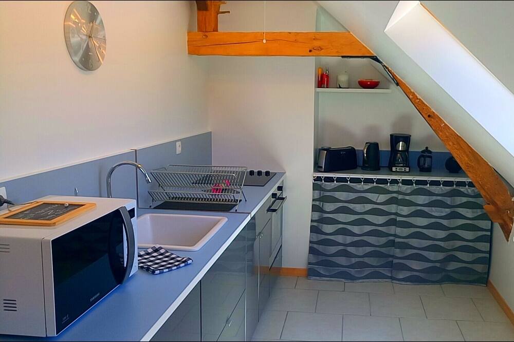 Photo of Kitchen in Saint-Jean-Saint-Germain